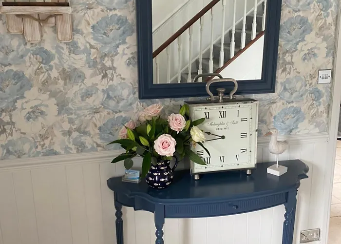 Downsfield Bed And Breakfast