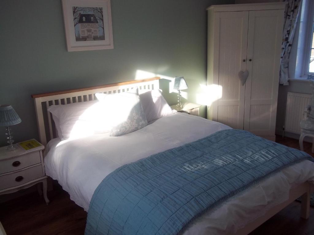 Downsfield Bed & Breakfast 5*